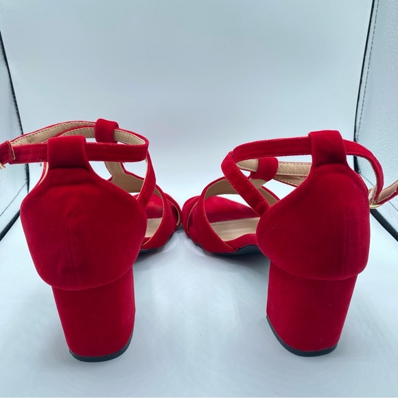 Red Velvet Women's Sandales with 2”Heels Pre-Loved Excellent Condition Size 39 - Picture 7 of 16